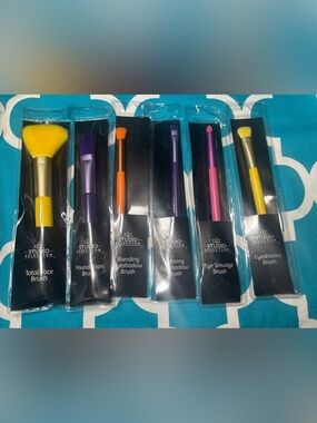 6 New Studio Selection Colorful Makeup Brush Set - Purple, Orange, Pink